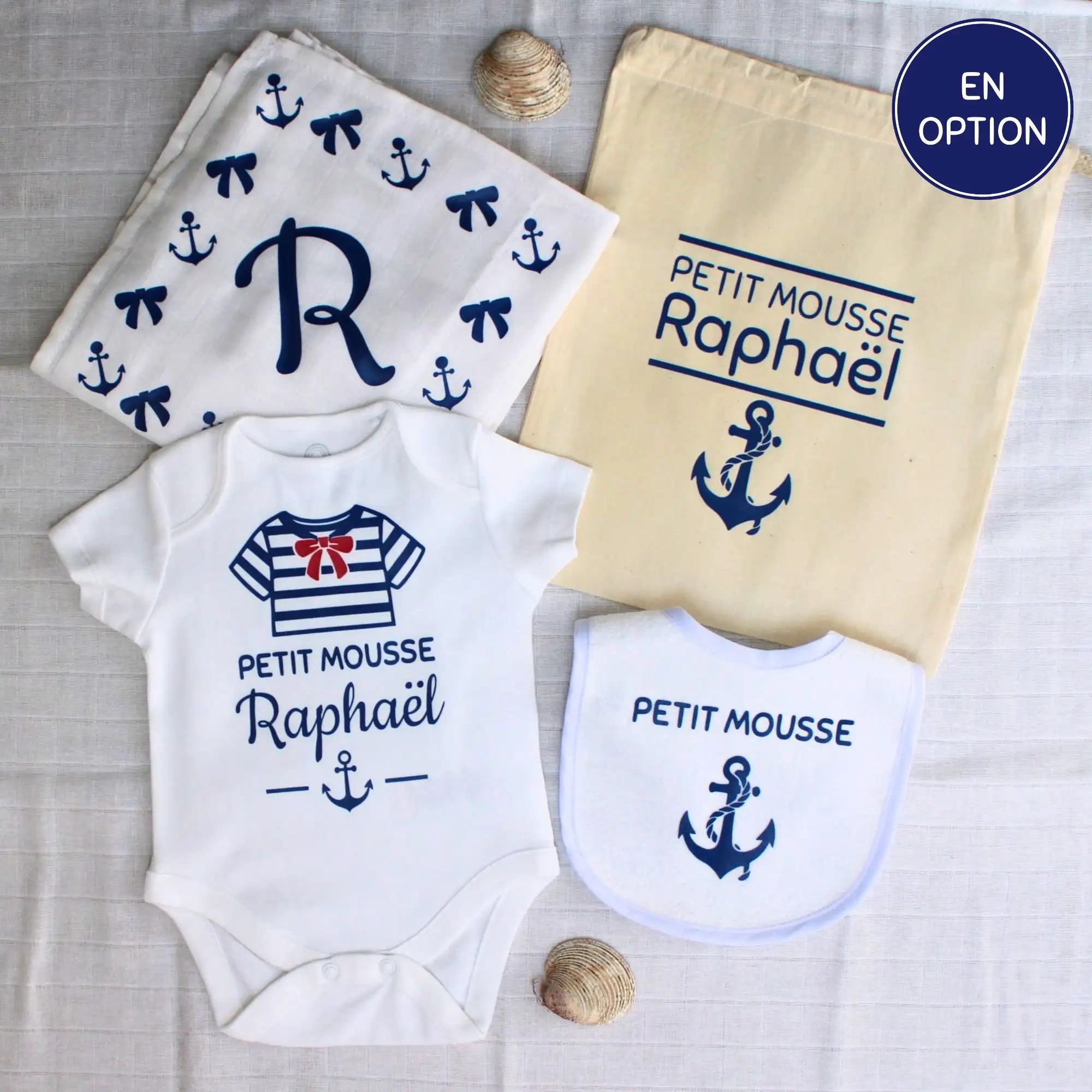 Kit de naissance thème matrin personnalisé comprenant un body blanc petit mousse, un bavoir, un lange blanc et un pochon de rangement en tissu beige en option